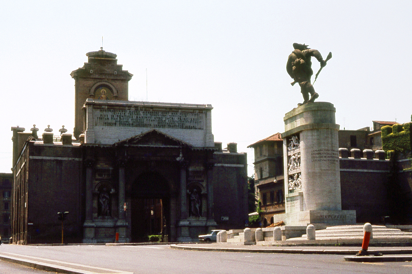 Porta Pia (Rome, Itali); Porta Pia (Rome, Italy)