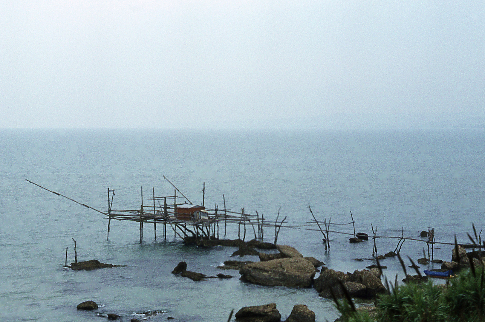 Vissersstellage (Trabocco) Apuli, Itali, Fishing device (Trabocco) Apulia, Italy