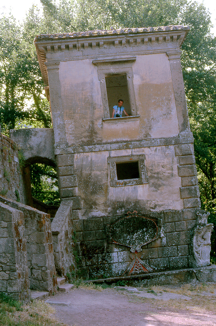 Tuinen van Bomarzo (Lazio, Itali); Scurcola (Abruzzo, Italy)