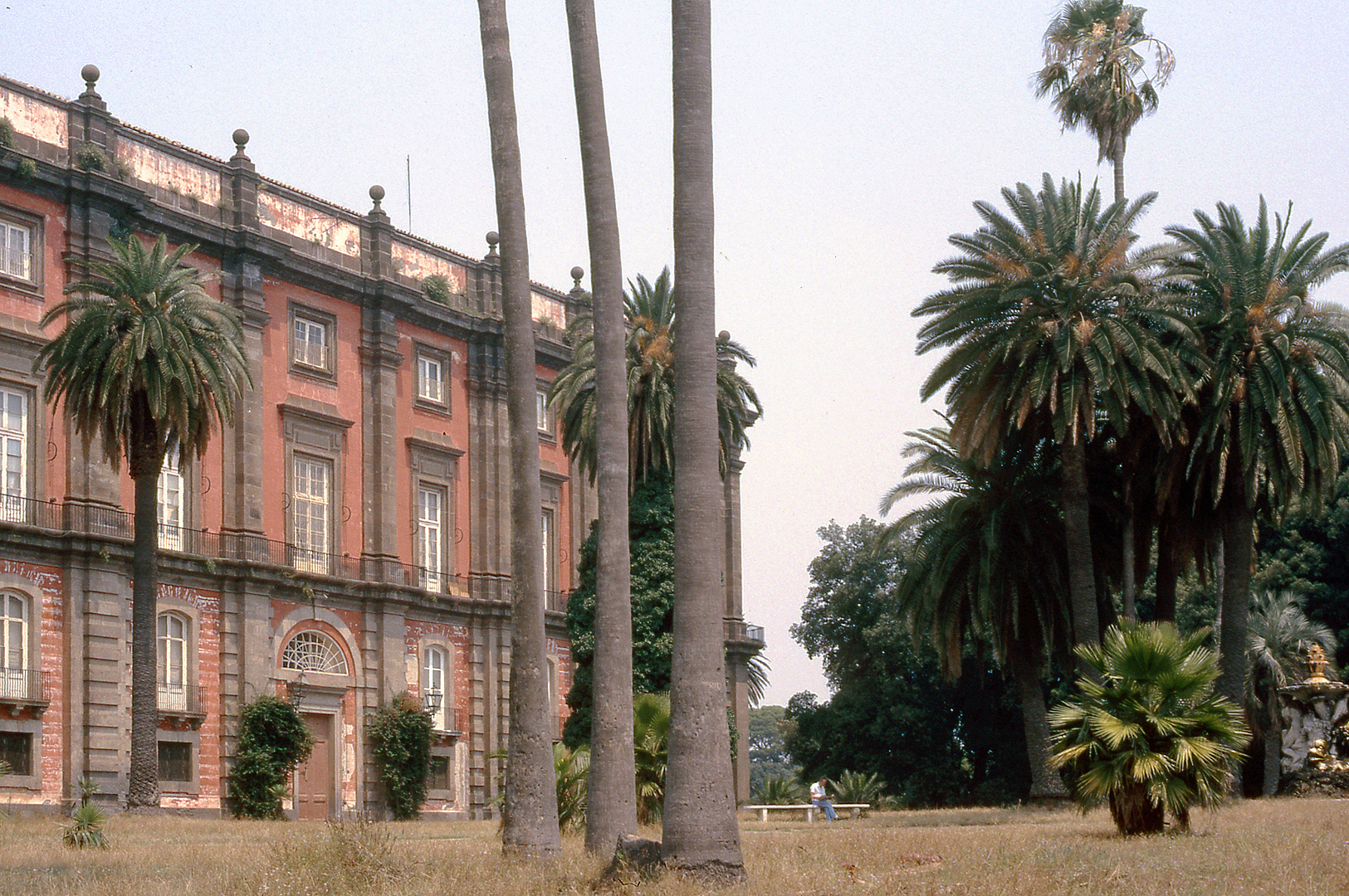 Paleis van Capodimonte, Napels (Campani); Palace of Capodimonte, Naples (Campania, Italy)