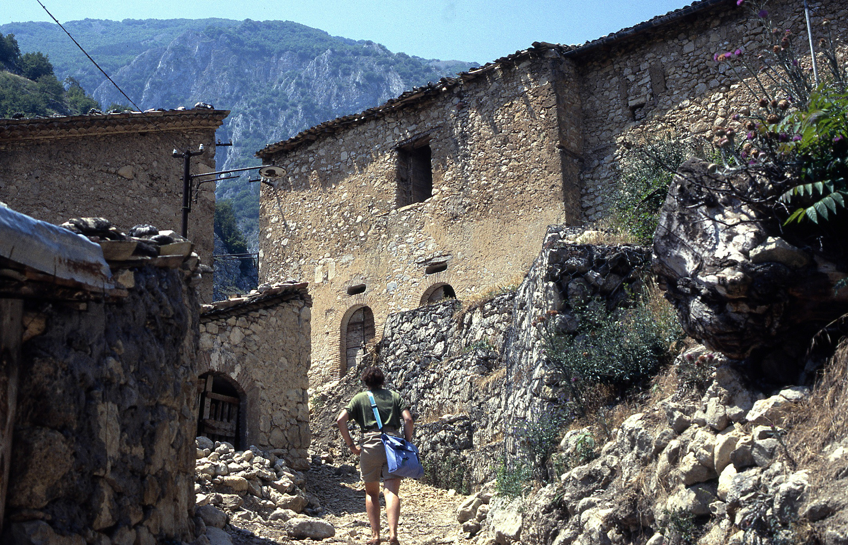 Frattura Vecchia (Abruzzen, Itali), Frattura Vecchia (Abruzzo, Italy)