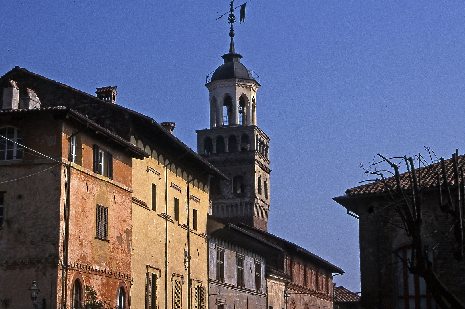 Stadstoren van Saluzzo (Pimont, Itali), Belfry of Saluzzo (Piedmont, Italy)