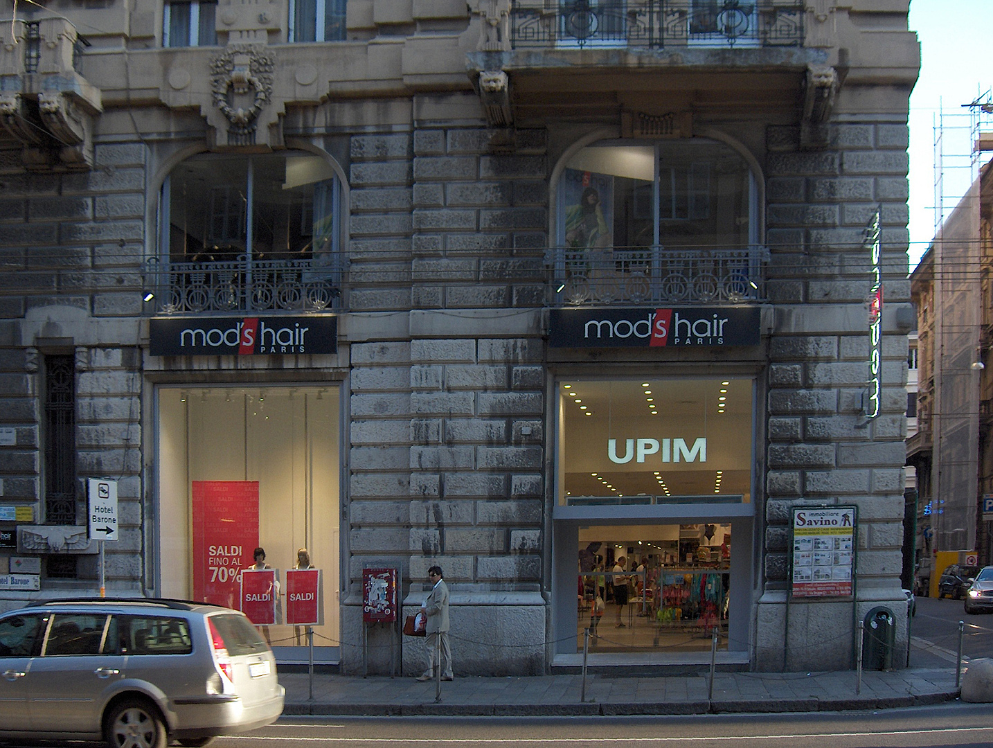 Upim warenhuis, Genua, Carlo Felice Theatre, Aldo Rossi, Genoa, Italy