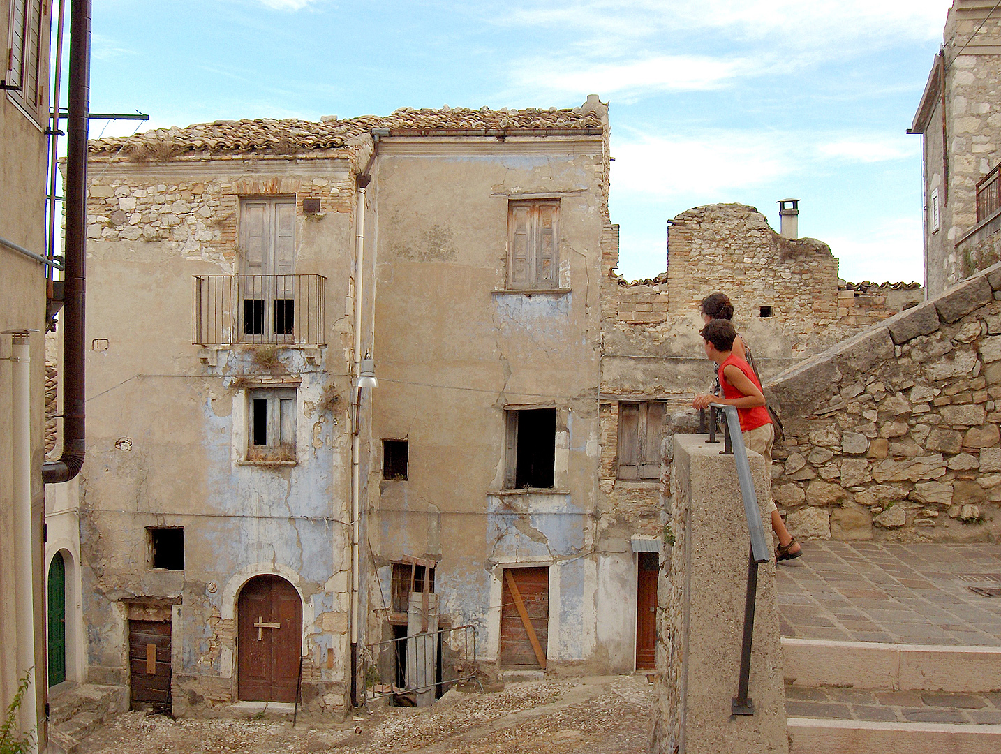Verlaten huizen (Casoli, Abruzzen), Abandoned houses (Casoli, Abruzzo)