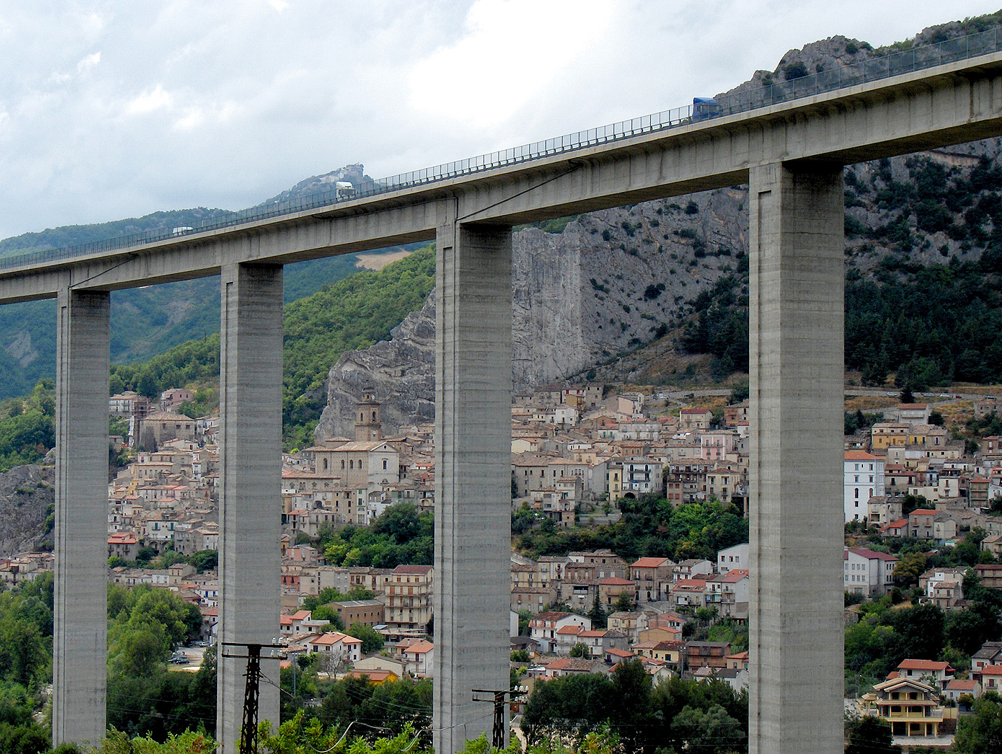 Villa Santa Maria (Abruzzen, Itali); Villa Santa Maria (Abruzzo, Italy)