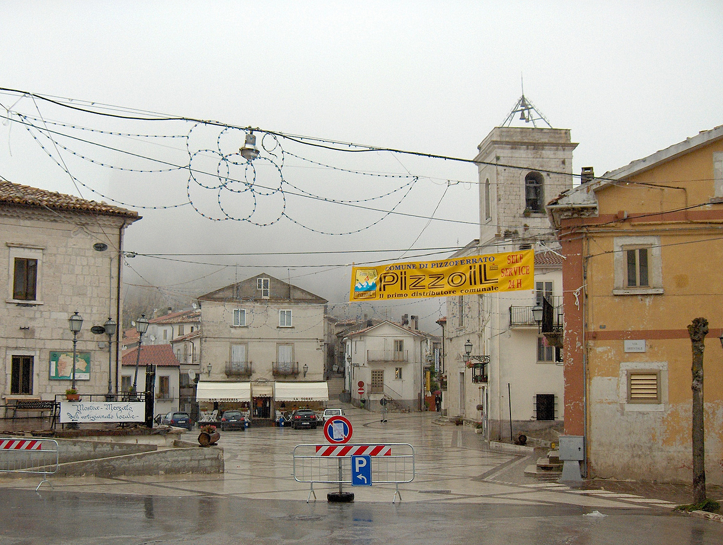 Pizzoferrato (Abruzzen, Itali); Pizzoferrato (Abruzzo, Italy)