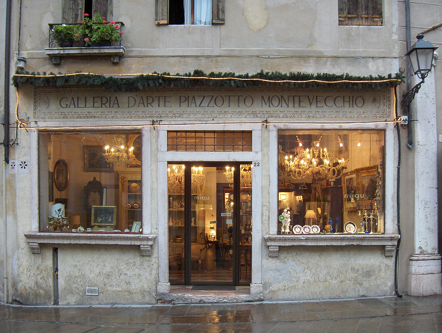 Kunsthandel (Bassano del Grappa, Itali); Art shop(Bassano del Grappa, Italy)