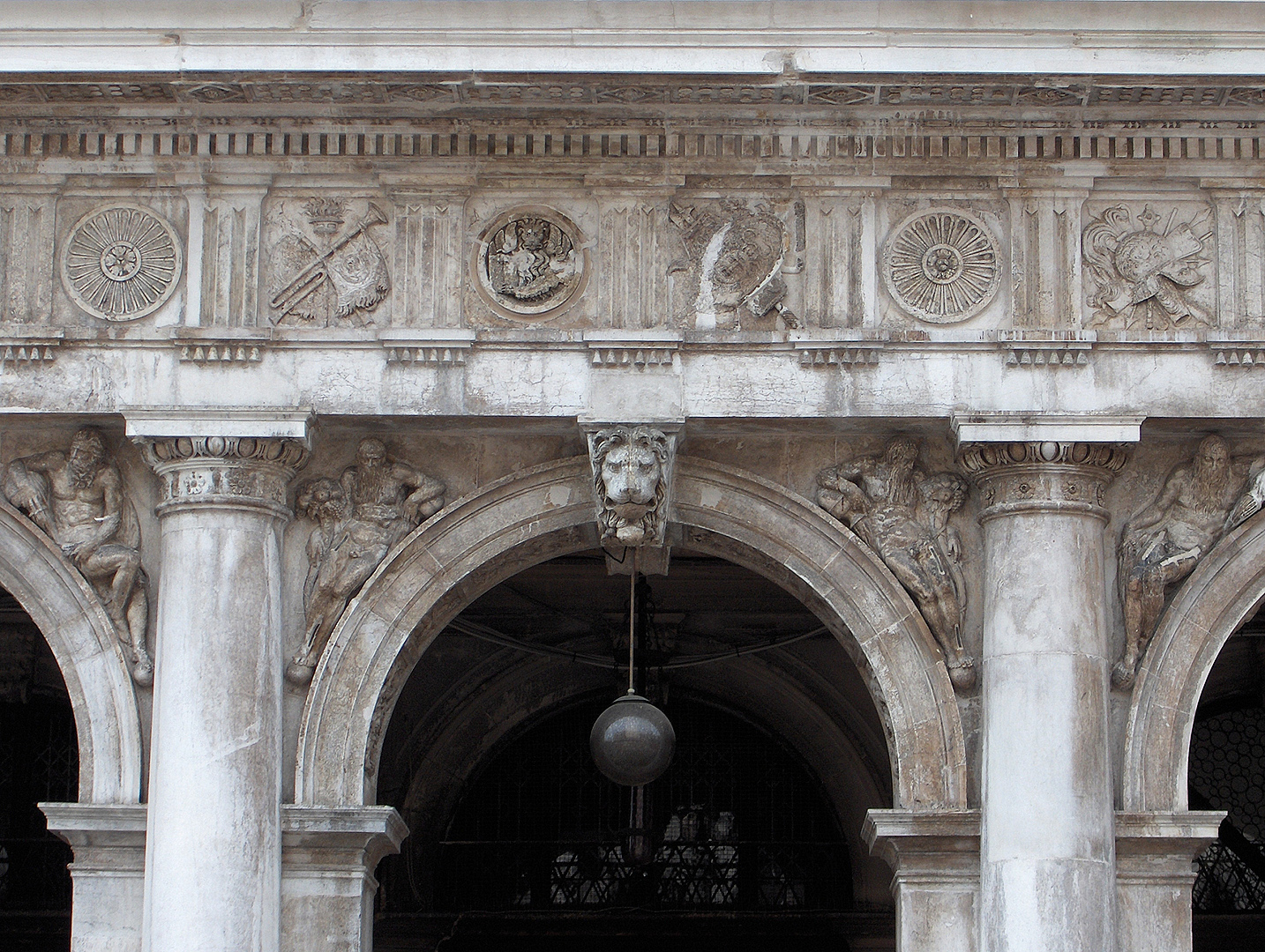 Bibliotheek van Sansovino (Veneti, Itali), Sansovino Library (Venice, Italy)