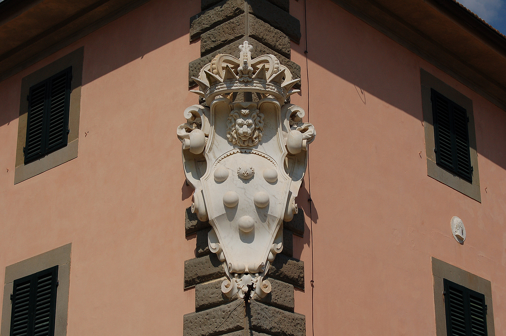 Medici wapen (Vaglia, Toscane, Italië), Medici family emblem (Vaglia, Tuscany, Italy)