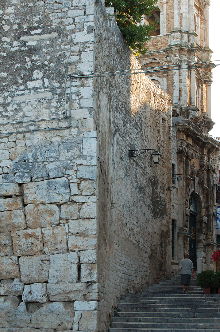 Convento di S. Benedetto (Apuli, Itali), Convento di S. Benedetto (Apulia, Italy)