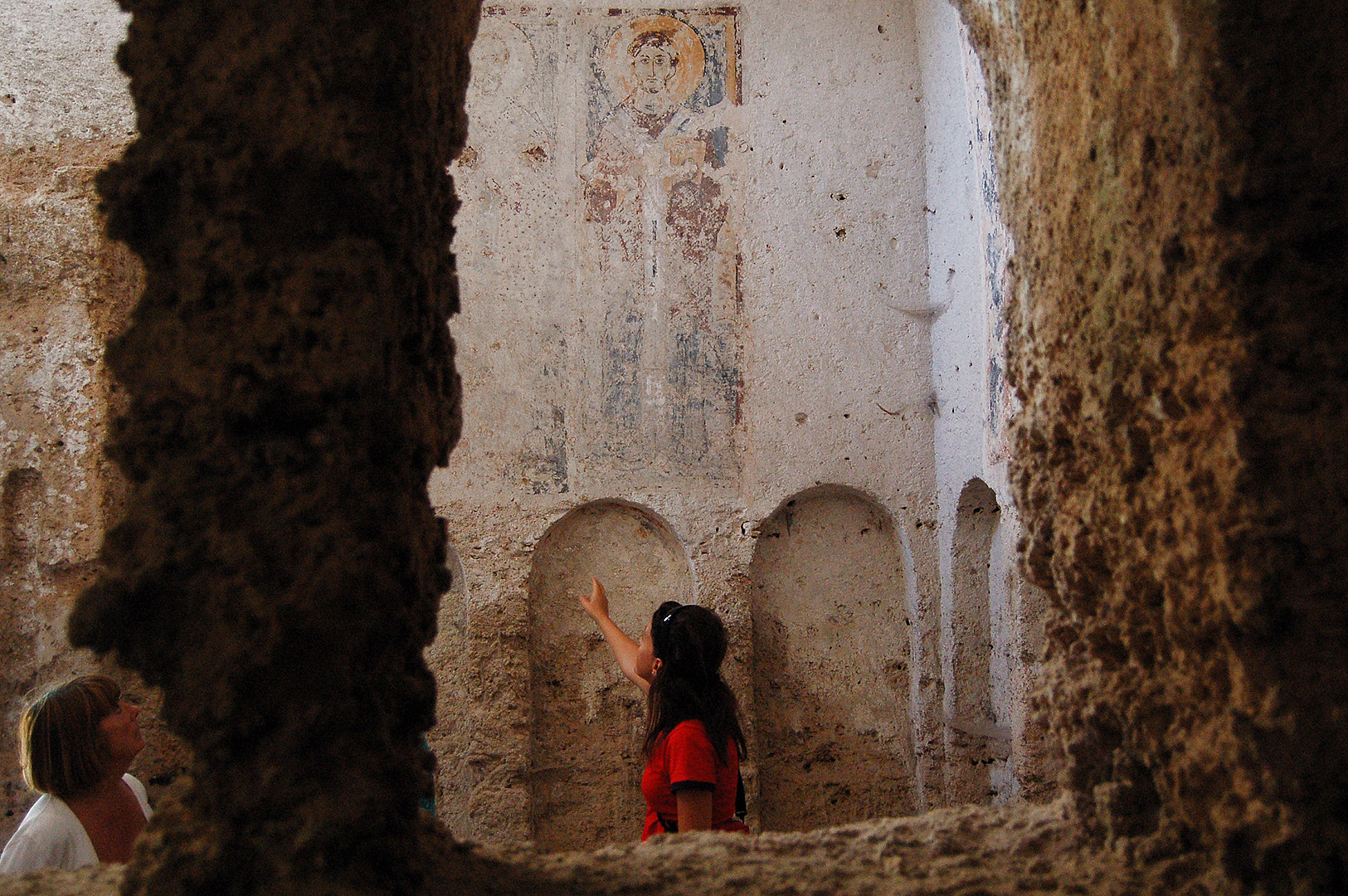 Grotkerk bij Fasano (Apuli, Itali); Cave church near Fasano (Apulia, Italy)