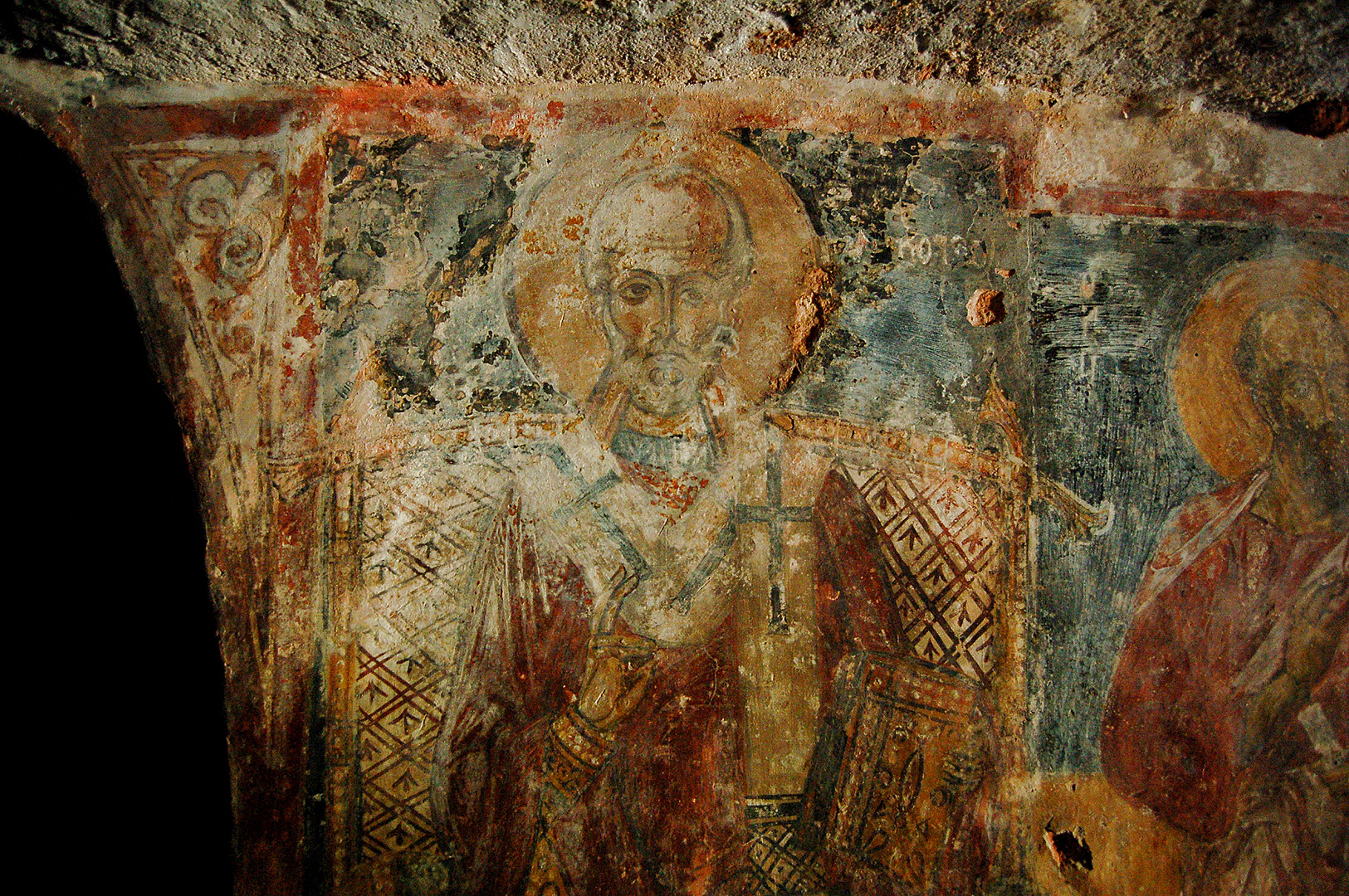 Grotkerk bij Fasano (Apuli, Itali), Cave church near Fasano (Apulia, Italy)