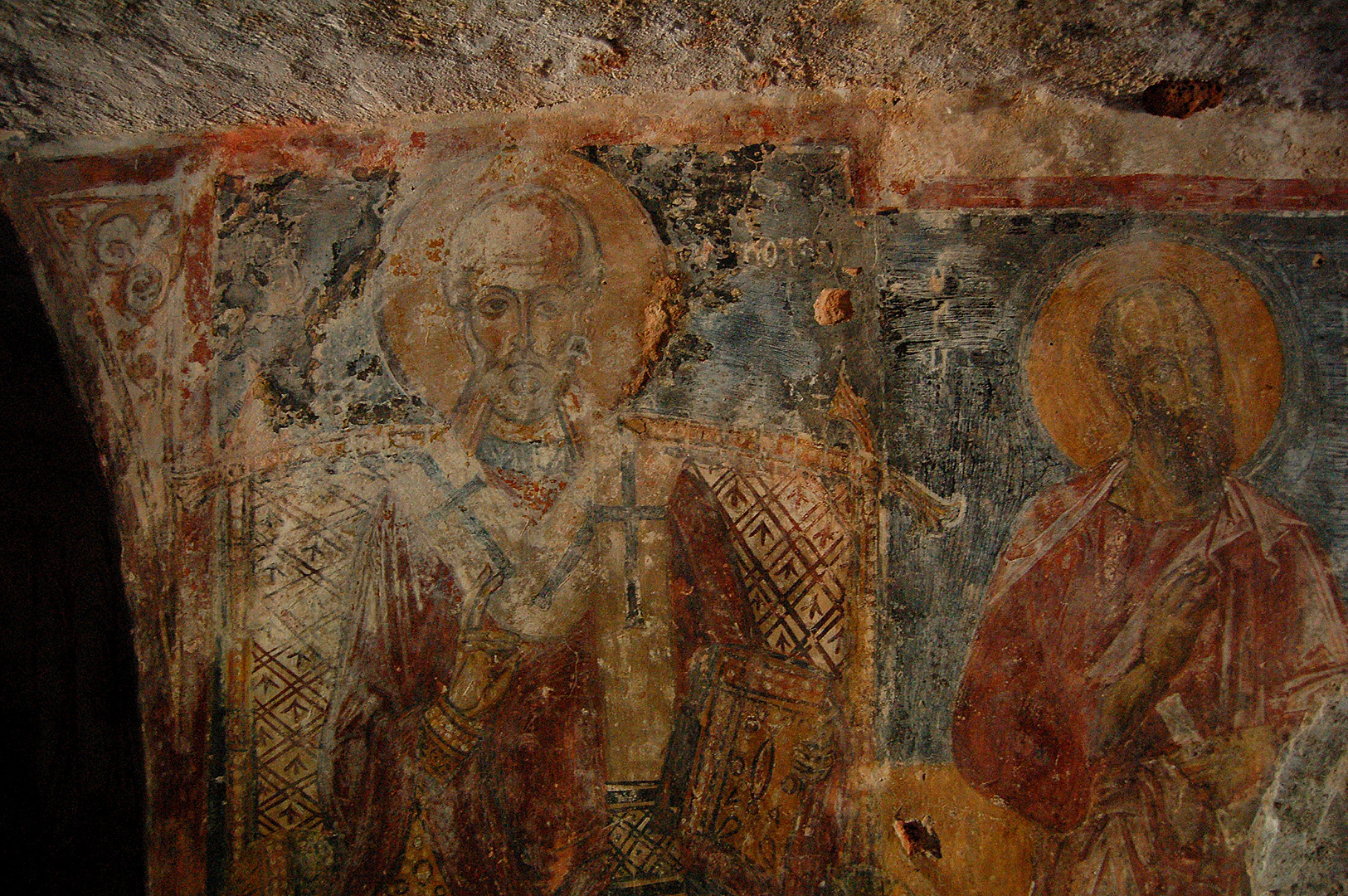 Grotkerk bij Fasano (Apuli, Itali); Cave church near Fasano (Apulia, Italy)