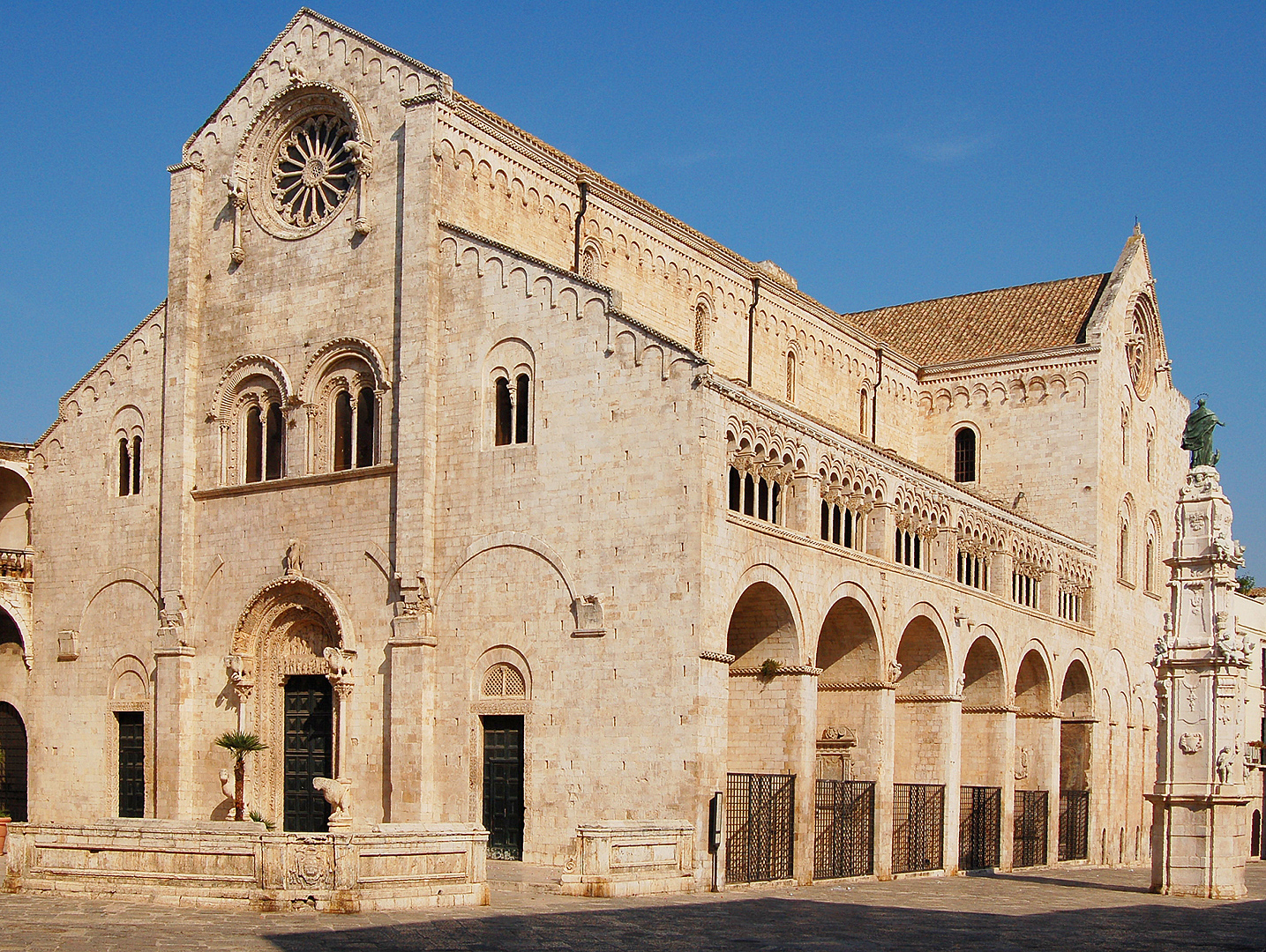 Kathedraal Bitonto (Apuli, Itali); Cathedral Bitonto (Apulia, Italy)