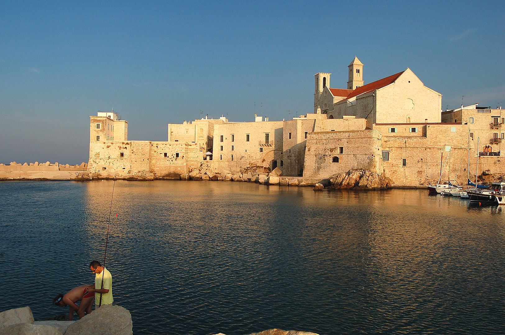 Gezicht op Giovinazzo (Apuli, Itali), View on Giovinazzo (Apulia, Italy)