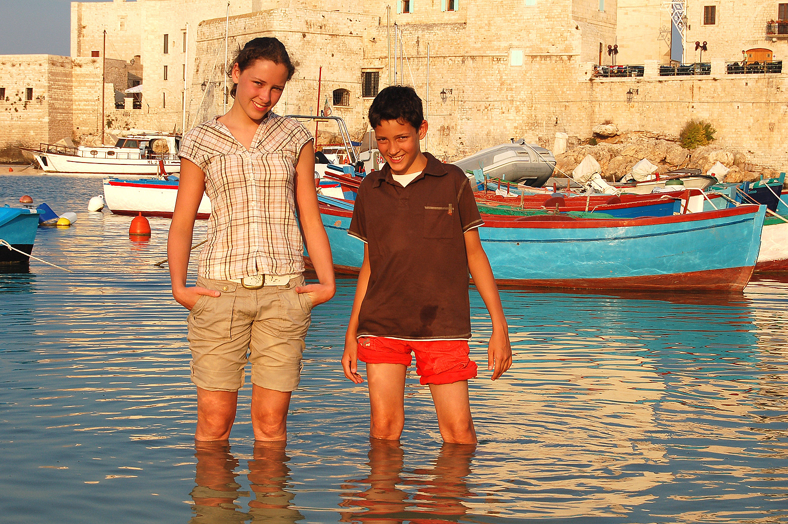 Pootjebaden (Apuli, Itali); Paddling (Apulia, Italy)