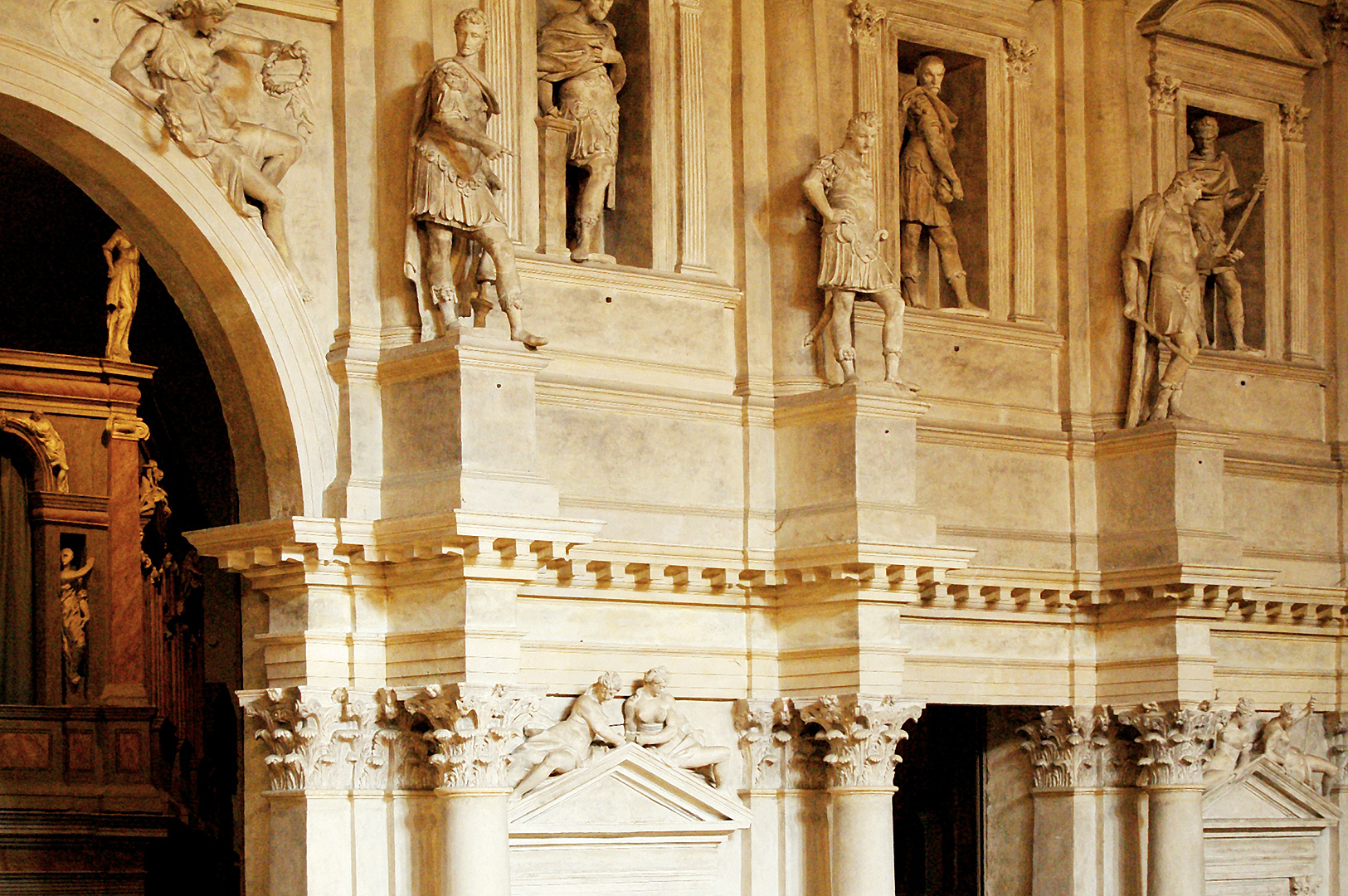 Proscenium, Teatro Olimpico, Vicenza, Teatro Olimpico (Andrea Palladio), Vicenza, Italy