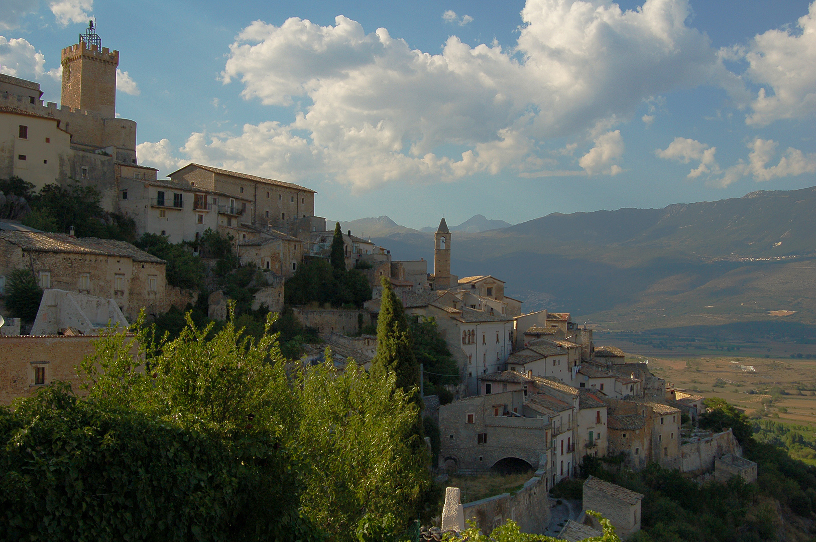 Capestrano (AQ, Abruzzen, Itali); Capestrano (AQ, Abruzzo, Italy)