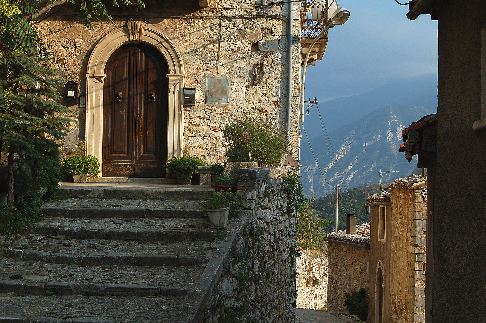 Pescosansonesco vecchio (Abruzzen, Itali); Pescosansonesco vecchio (Abruzzo, Italy)