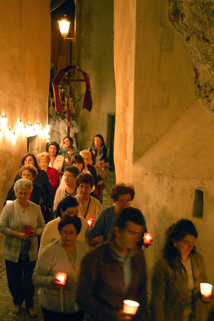 Processie inCervara di Roma (RM, Abruzzen, Itali), Procession in Cervara di Roma (RM, Abruzzo, Italy)