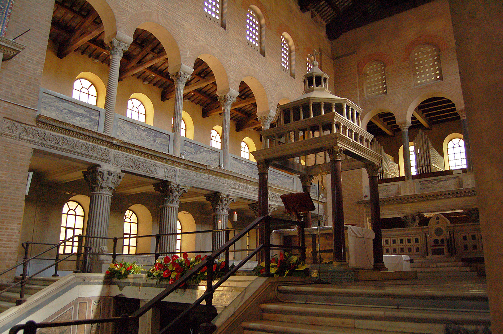 Sint-Laurentius buiten de Muren (Rome), Saint Lawrence outside the Walls (Rome)