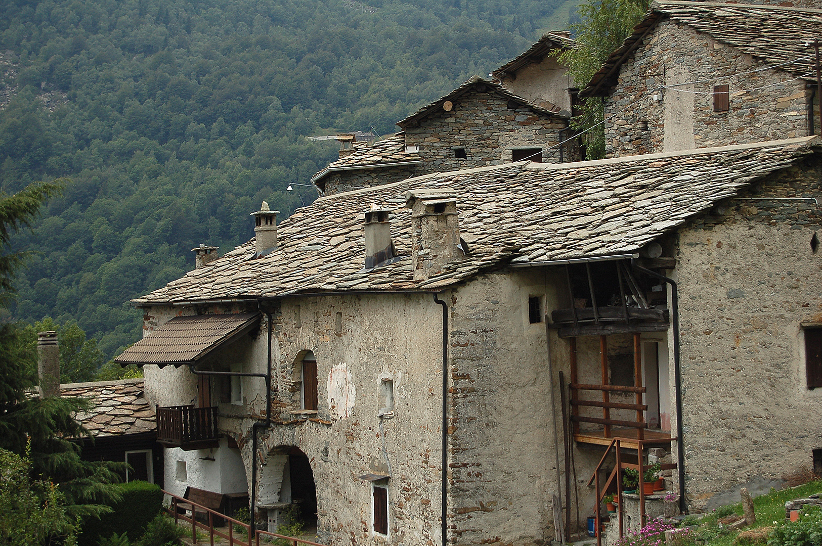 Succinto (Traversella), Pimonte, Itali, Succinto (Traversella), Piemonte, Italy