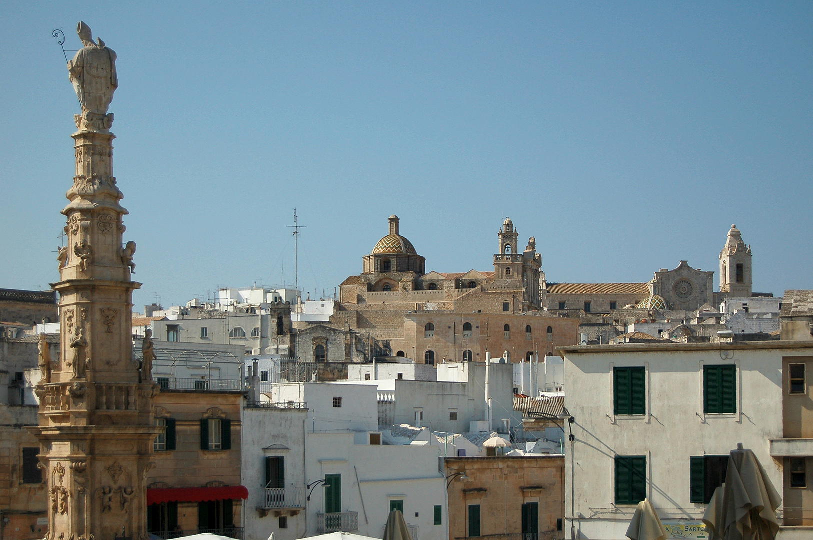 Zuil van Sint-Orontius, Ostuni (Apuli, Itali); Column of St. Orontius, Ostuni (Puglia, Italy)