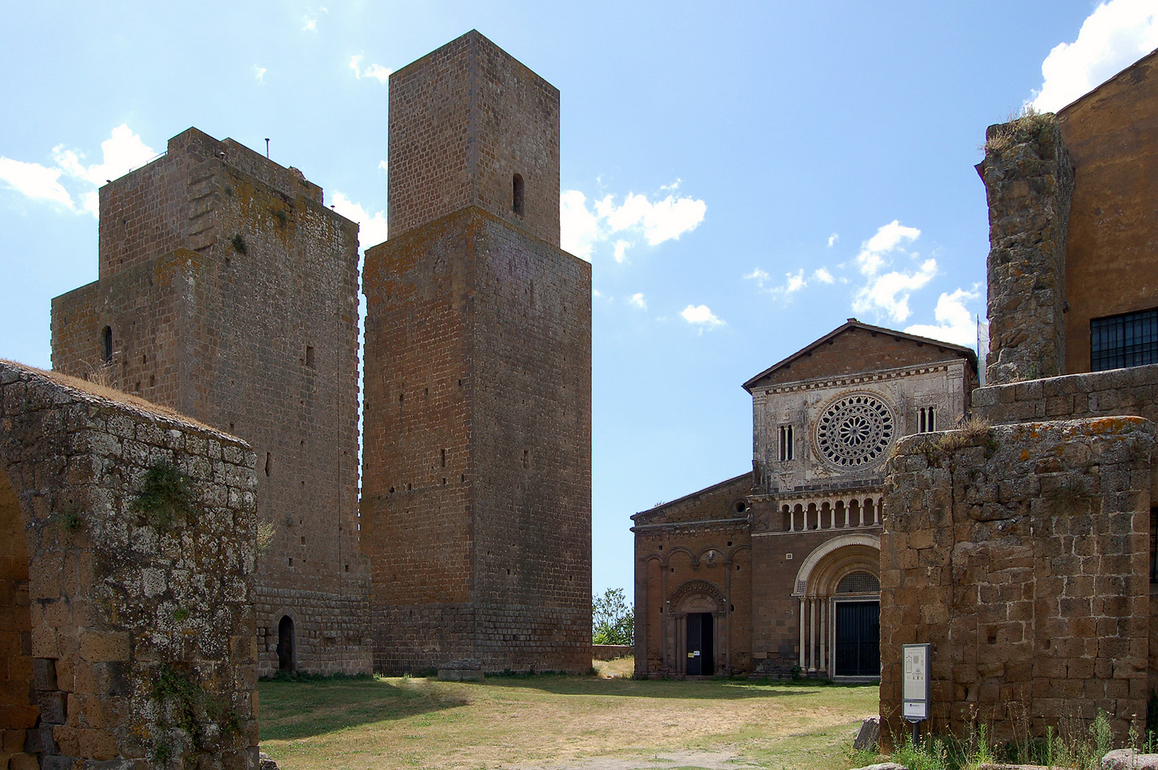 San Pietro, Tuscania (VT, Lazio, Itali), San Pietro, Tuscania (VT, Lazio, Italy)