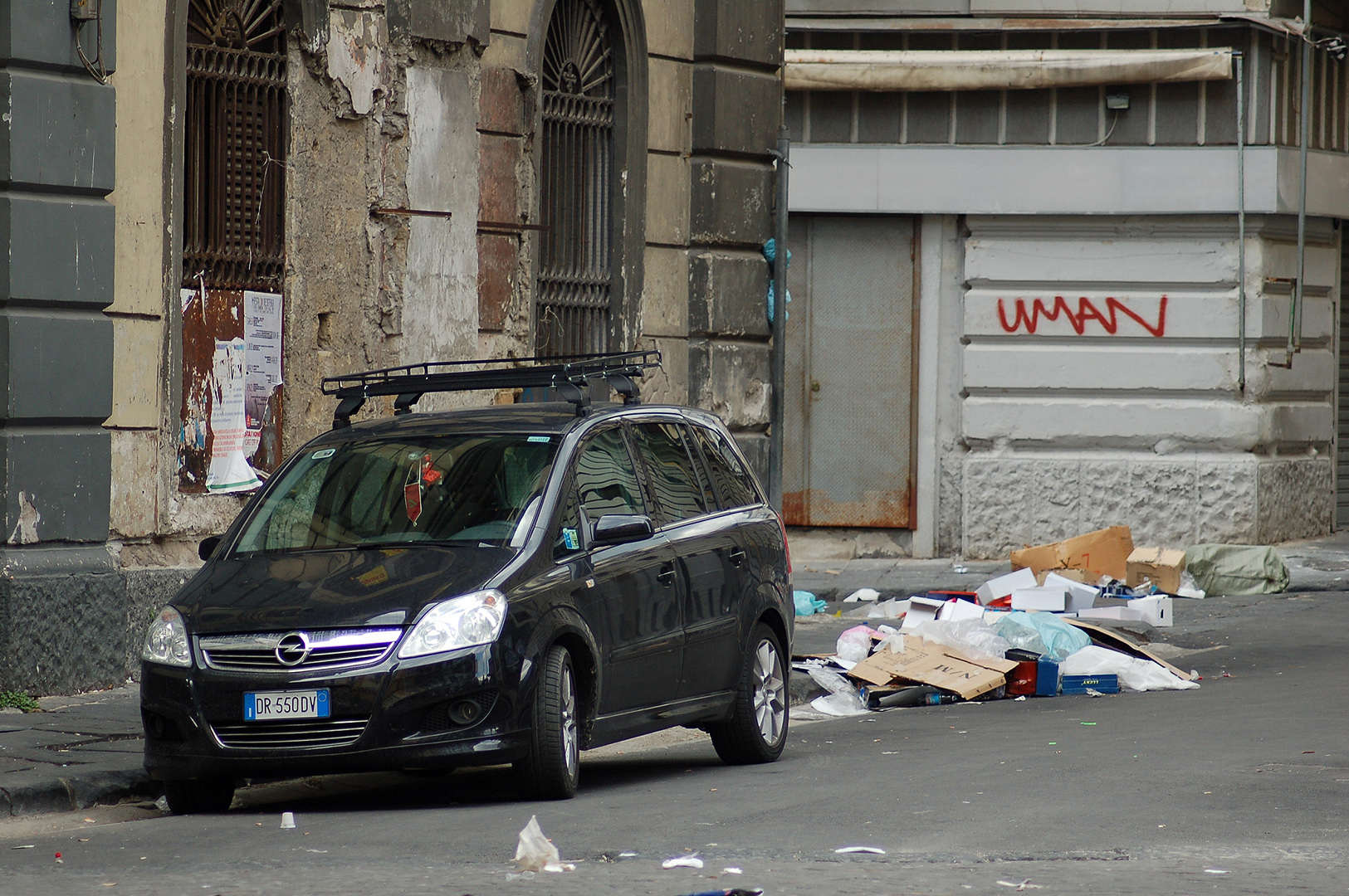 Vuilnis, Napels (Campani); Waste, Naples (Campania, Italy)