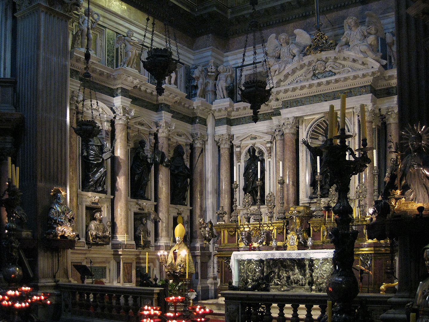 Dom van Napels (Campani), Naples Cathedral (Campania, Italy)