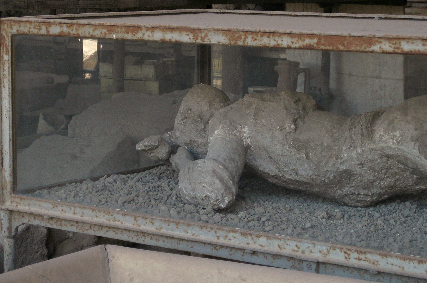 Afgietsel van een jonge vrouw, Pompeii, Cast of a young lady, Pompeii