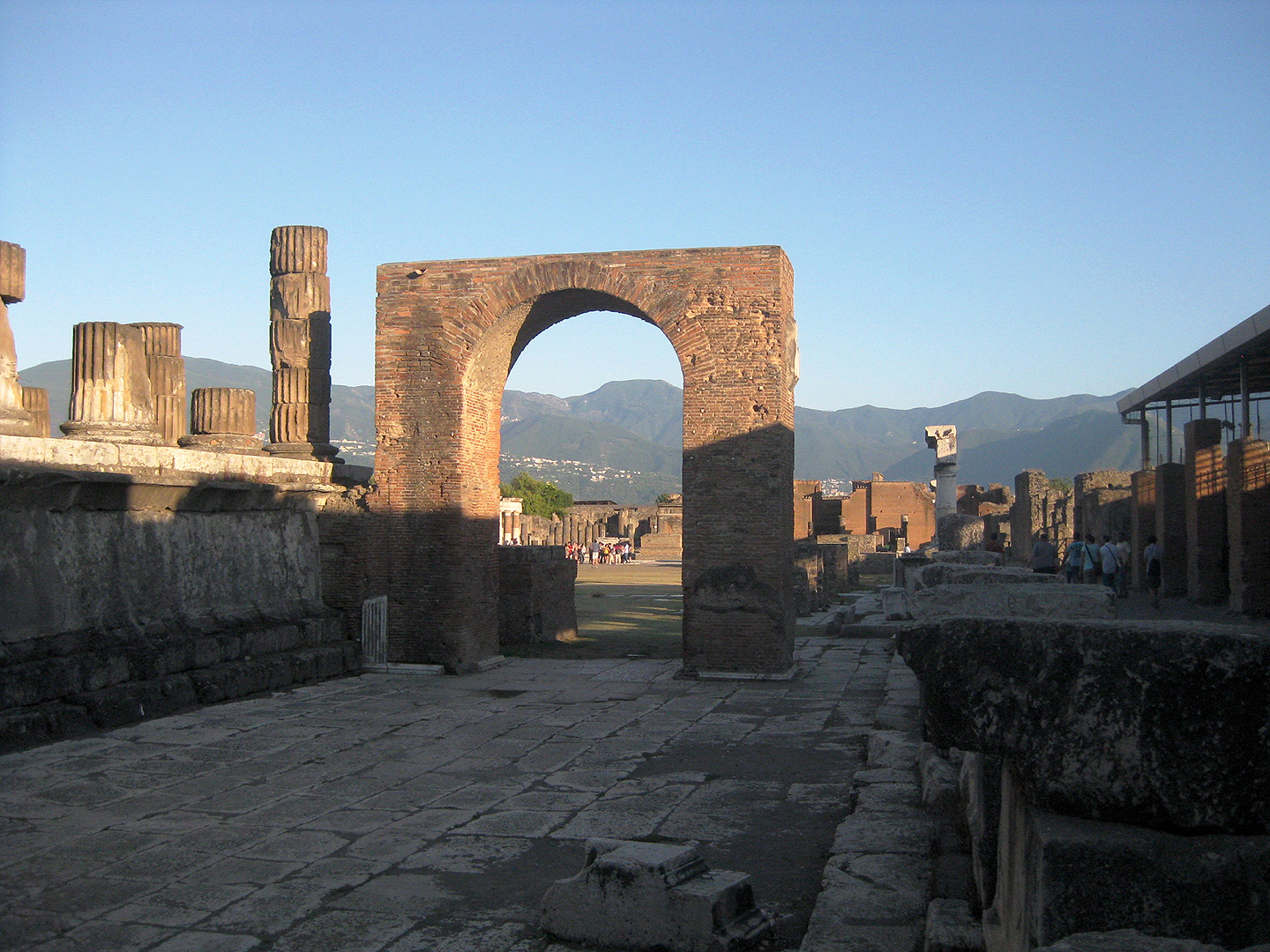 Boog van Germanicus, Pompeii, Arch of Germanicus, Pompeii