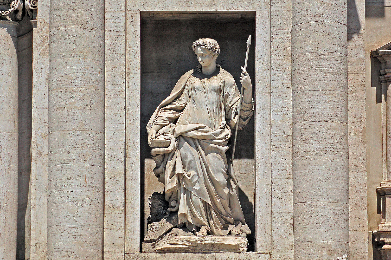 Trevifontein (Rome); Trevi Fountain (Rome, Italy)