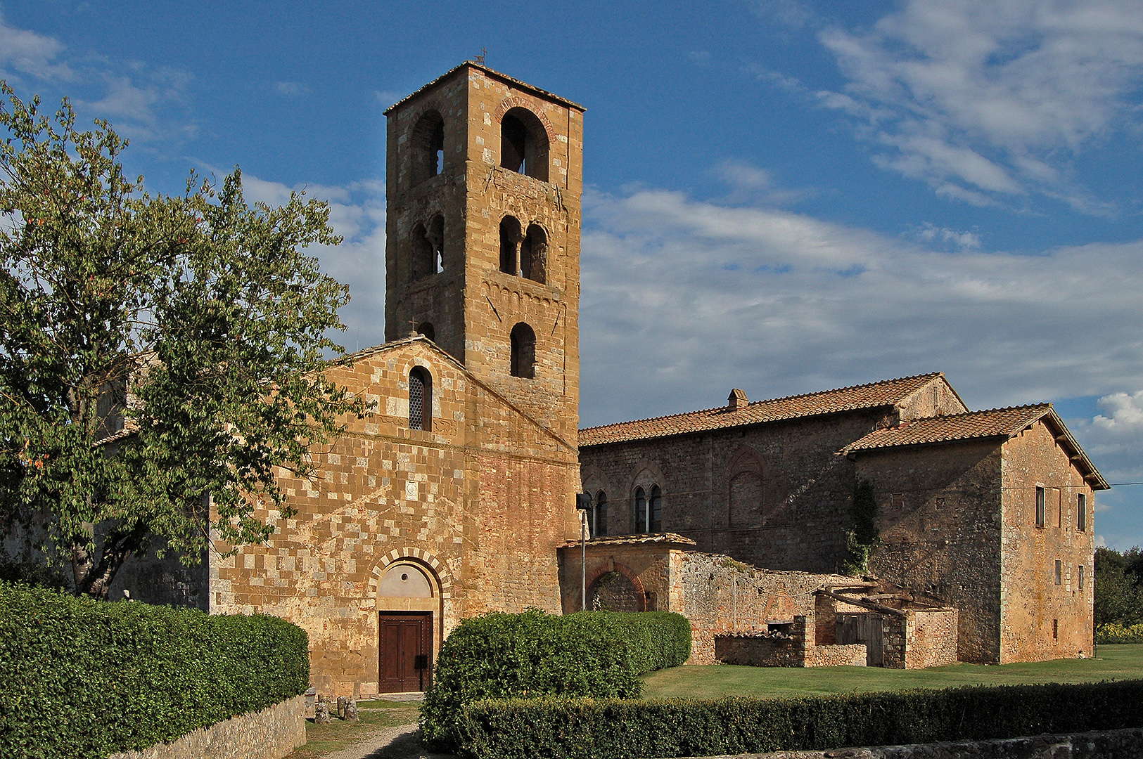 Pieve di S Giovanni Battista, Sovicille (Itali), Pieve di S Giovanni Battista, Sovicille (Italy)