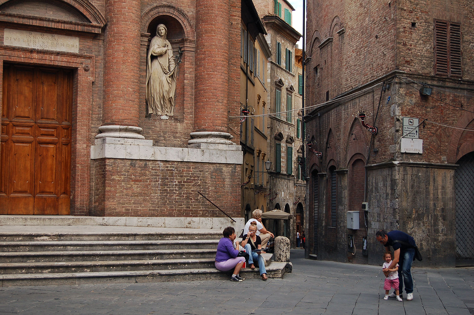 San Cristoforo, kerk in Siena, Toscane, Itali; San Cristoforo, church in Siena, Tuscany, Italy.