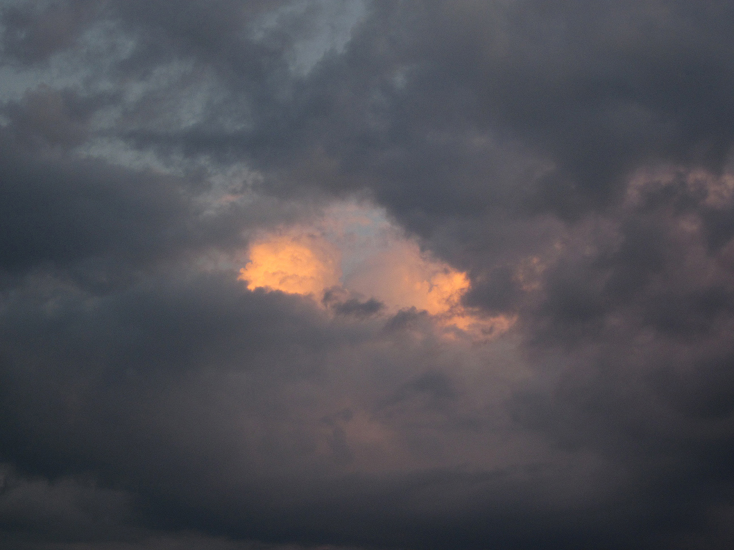 Wolken boven Siena, Toscane, Itali, Clouds over Siena, Tuscany, Italy