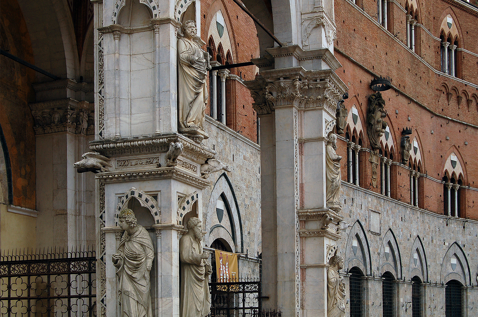 Palazzo Pubblico, Il Campo, Siena, Toscane, Itali; Palazzo Pubblico, Il Campo, Siena, Tuscany, Italy