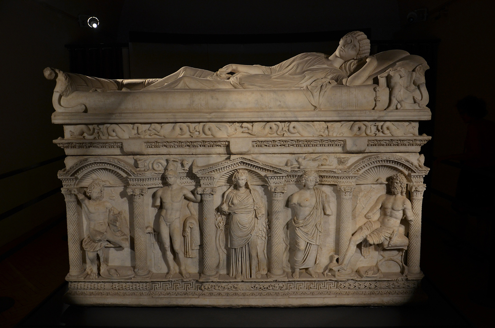 Sarcofaag van Rapolla, Melfi (Basilicata, Itali); Sarcophagus of Rapolla, Melfi (Basilicata, Italy)