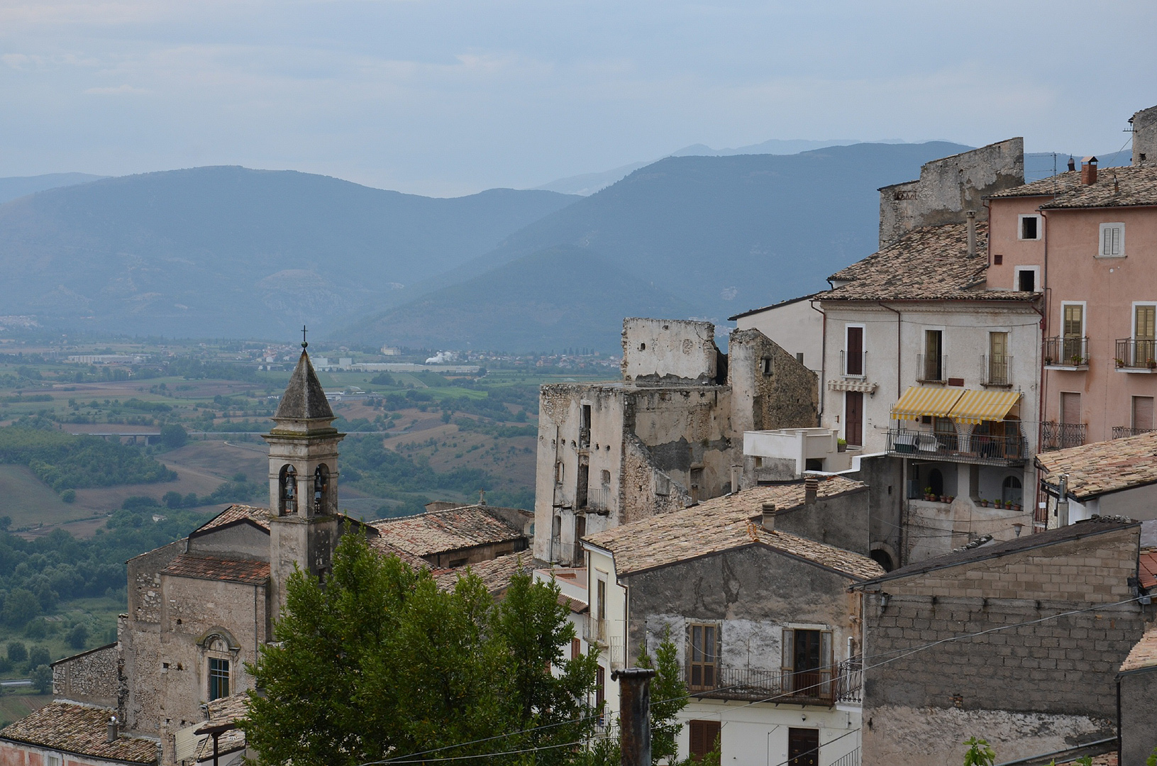 Roccacasale (Abruzzen, Itali), Roccacasale (Abruzzo, Italy)