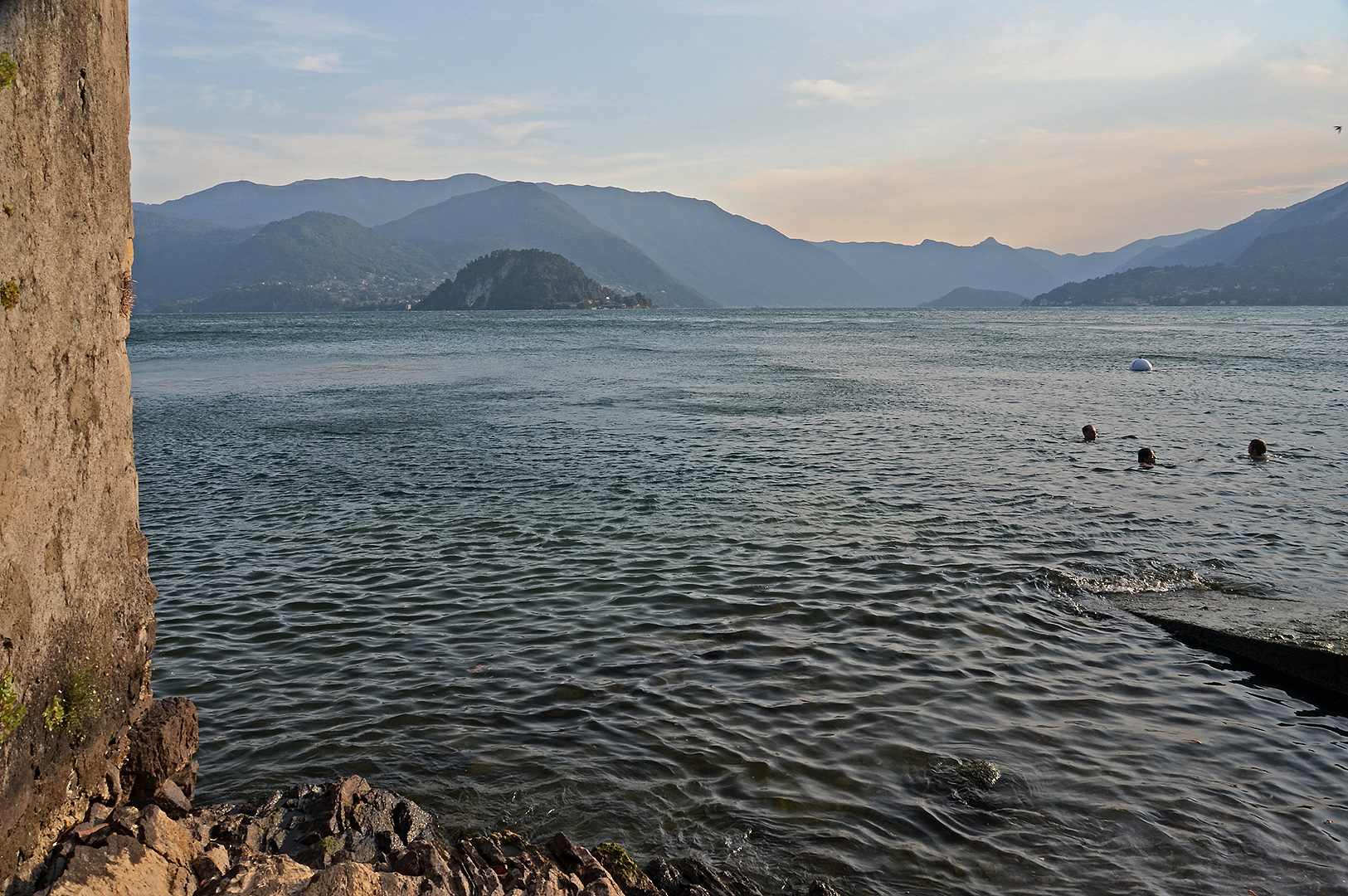 Varenna, Comomeer (Lombardije, Itali); Varenna, Lake Como (Lombardy, Italy)