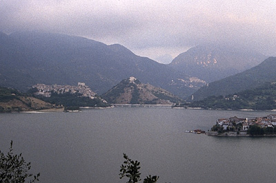 Lago del Turano (Lazio, Itali), Lago del Turano (Lazio, Italy)