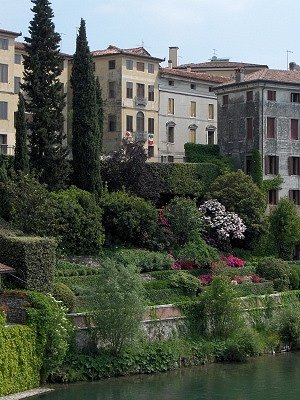 Brenta (Bassano del Grappa, Itali), Brenta (Bassano del Grappa, Italy)