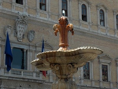 Piazza Farnese, Rome, Piazza Farnese, Rome