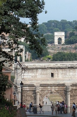 Triomfbogen op het Forum Romanum (Rome), Triumphal arches on the Roman Forum