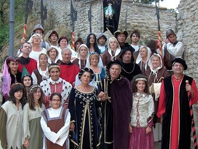 Historisch gezelschap (Abruzzen, Itali); Historical group (Abruzzo, Italy)