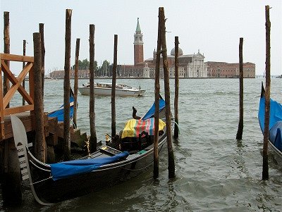 Gondels (Veneti, Itali), Gondolas (Venice, Italy)