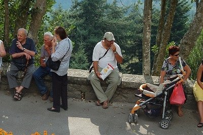 Chips eten (Vaglia, Toscane); Eating chips (Vaglia, Tuscany)