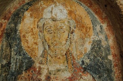 Grotkerk bij Fasano (Apuli, Itali), Cave church near Fasano (Apulia, Italy)