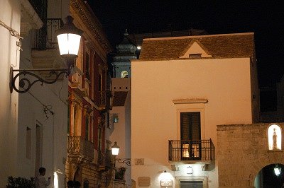 Locorotondo (Apuli, Itali), Locorotondo (Apulia, Italy)