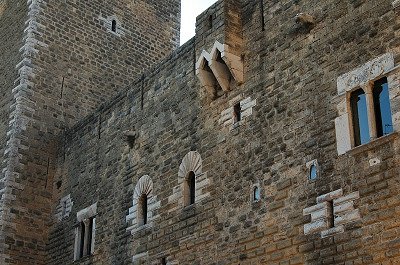 Kasteel van Gioia del Colle (Apuli, Itali), Castle of Gioia del Colle (Apulia, Italy)